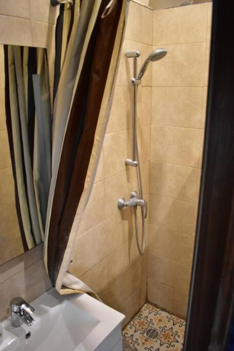 City Centre Pied-A-Terre Near Food Market And Walking Distance To Bus Terminus Valletta Exterior foto